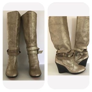 YOU by Crocs Gold Leather Boots 7.5